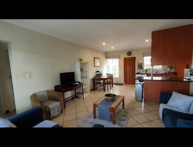 3 BEDROOM TOWNHOUSE FOR SALE IN ANNLIN